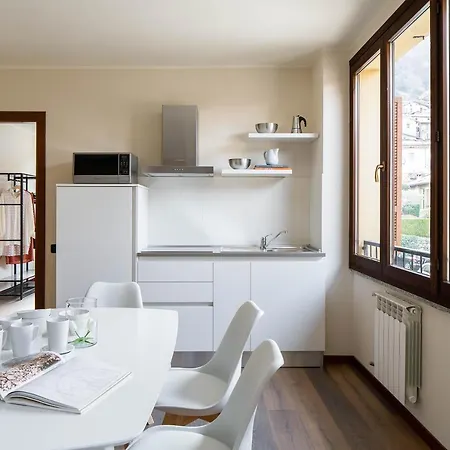 Lario's - 10 Suites On Lake Διαμέρισμα