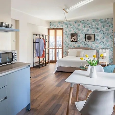 Lario's - 10 Suites On Lake Διαμέρισμα